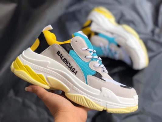 phối giày sneaker nam