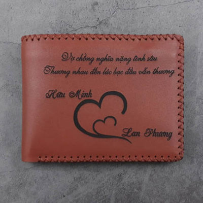khắc tên lên ví