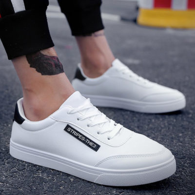 sneaker nam chinh hang