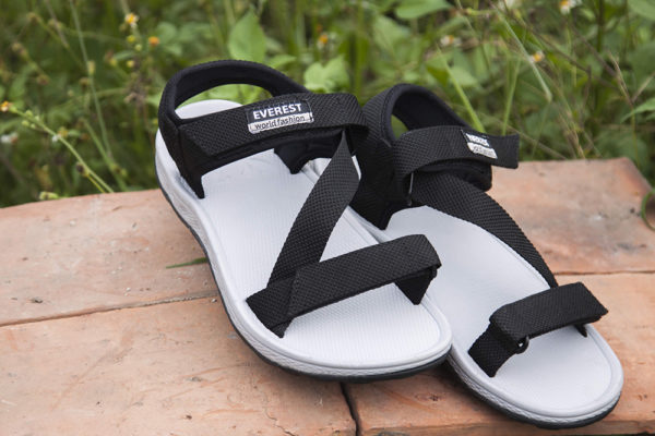 dep sandal nam cao cap