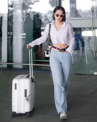 quần jean ống rộng phối với áo gì