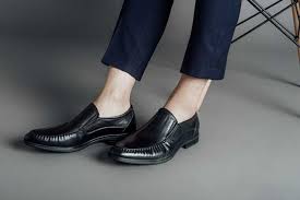 Giày Moccasin item cuốn hút dành cho quý ông